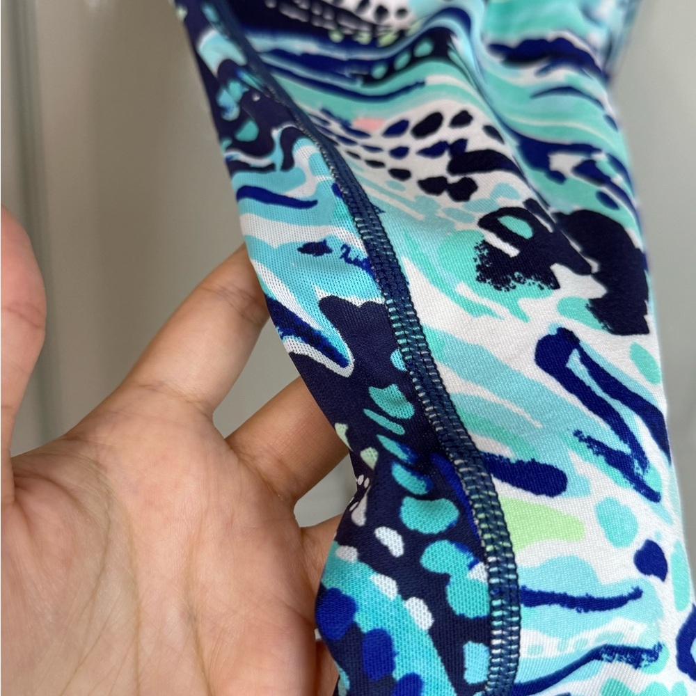 Lilly Pulitzer Blue and Teal Leggings| Medium - Picture 8 of 9